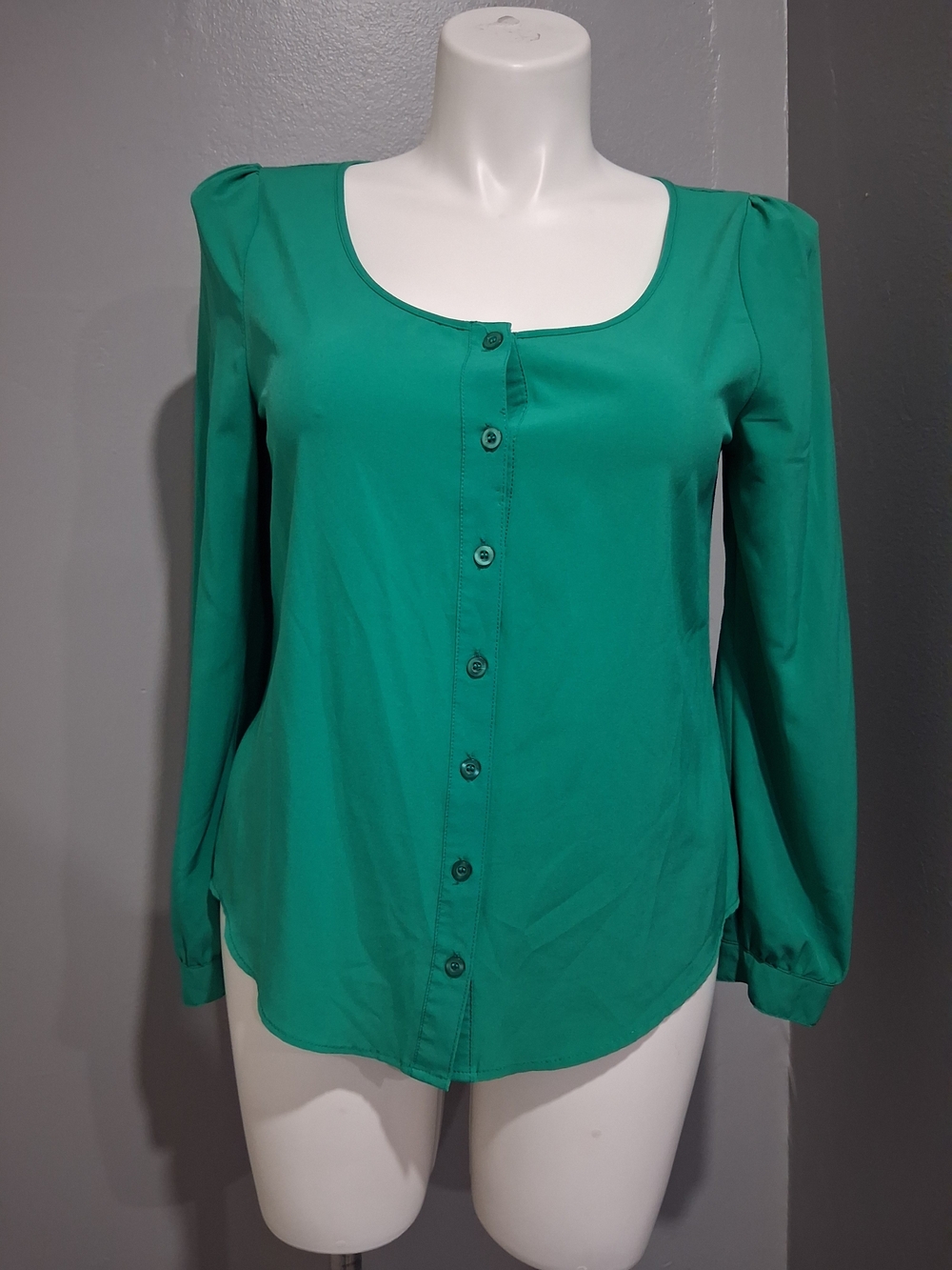 edge Emerald Green Button-Front Long Sleeve Blouse